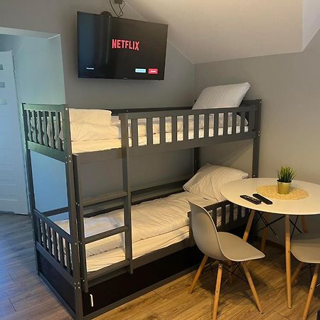 Aparthotel W Dolinie Stawow Zator By Housine Las Oda fotoğraf