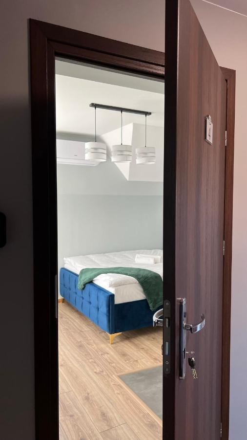 Aparthotel W Dolinie Stawow Zator By Housine Las Dış mekan fotoğraf