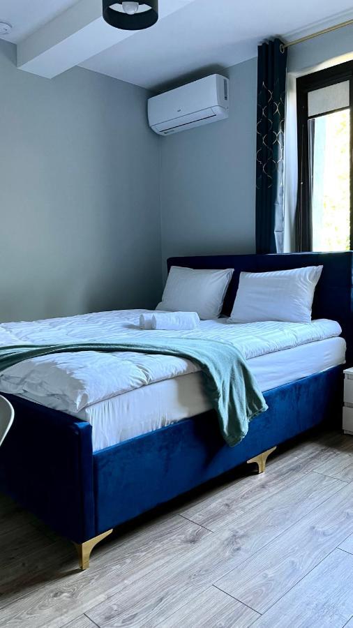 Aparthotel W Dolinie Stawow Zator By Housine Las Dış mekan fotoğraf